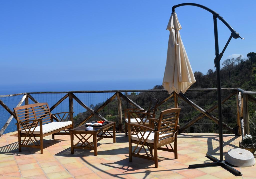 Agriturismo Pattina Villa Pettineo ภายนอก รูปภาพ